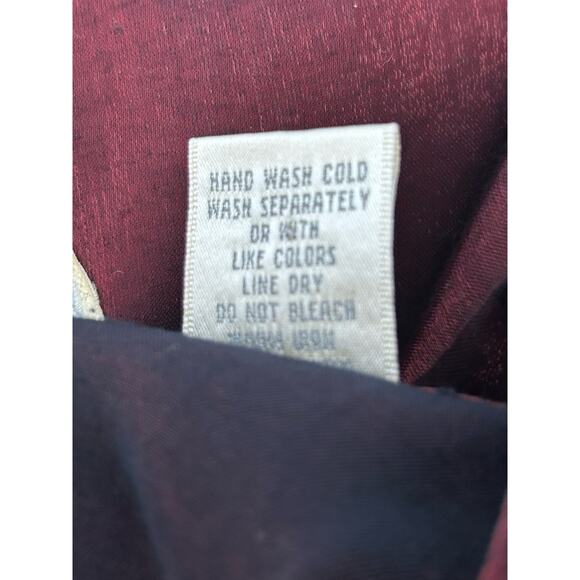 STUDIO WORKS Women’s Maroon Sateen Button Up Top Sz L - Picture 10 of 10